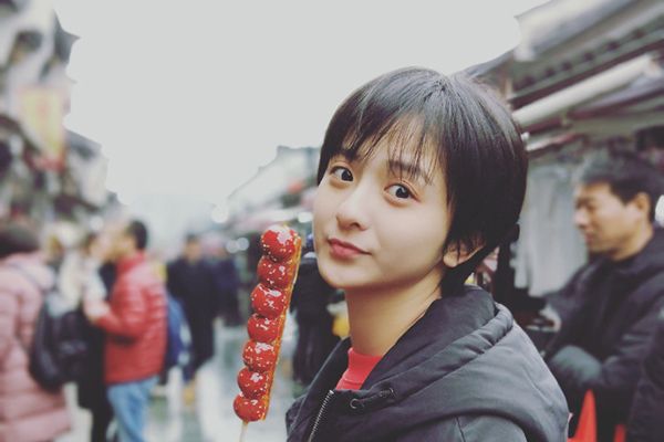 厉嘉琪新剧《小女霓裳》搭档毕雯珺?剧情精彩戏里戏外高甜互动?