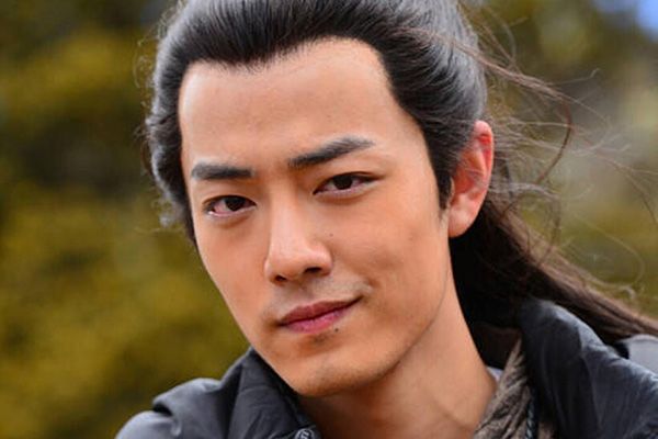 《狼殿下》男主与男配能调换吗?该剧需要演员去带动吗?