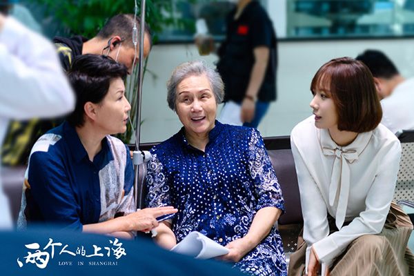 电视剧《两个人的上海》有什么背后故事?原著小说更新一波三折?