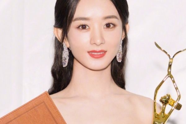 《幸福到万家》赵丽颖转型出演年代剧?刘威唐曾实力派演员加盟?