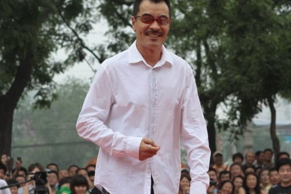 《幸福到万家》赵丽颖转型出演年代剧?刘威唐曾实力派演员加盟?
