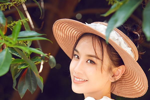 古装剧《岁岁青莲》穆海瑶是谁扮演的?饰演者黄圣依有哪些作品?