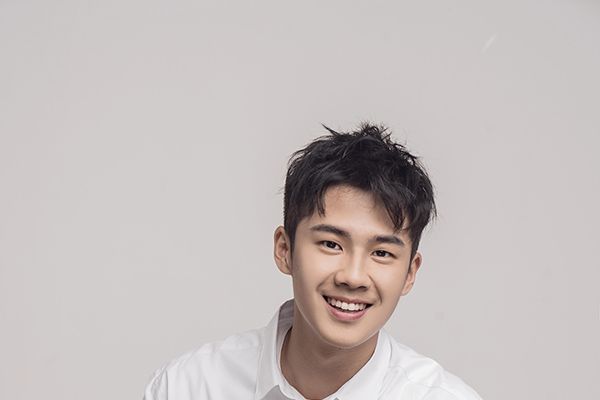 《原来你是这样的顾先生》钟伟伦陈靖可变双生花?小助理&霸总?