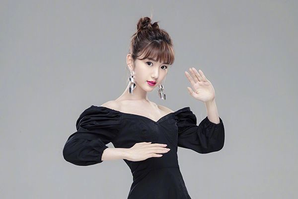 《平妖传》古装女神毛晓彤首次挑战狐妖?一身红色衣裙妖艳十足?