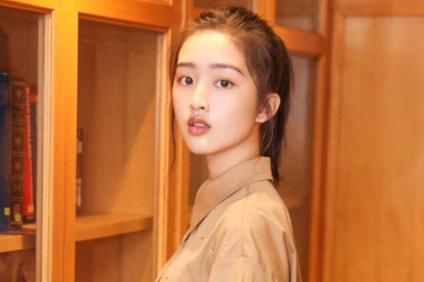 《我和我的时光少年》邓恩熙是元气少女?哥哥张凌赫是高冷学霸?