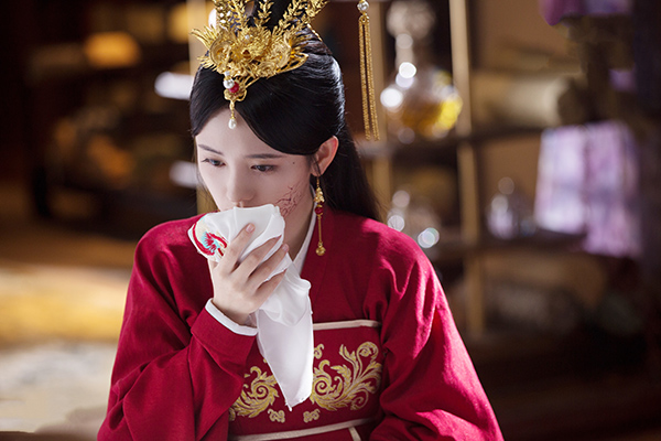 电视剧《慕南枝》鞠婧祎一袭红衣惊艳上线?曾舜晞少年感十足?