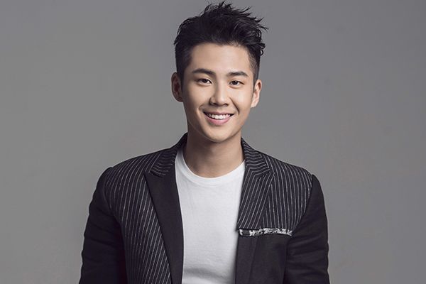 《原来你是这样的顾先生》钟伟伦扮演蒋小川?人狠话少金牌助理?