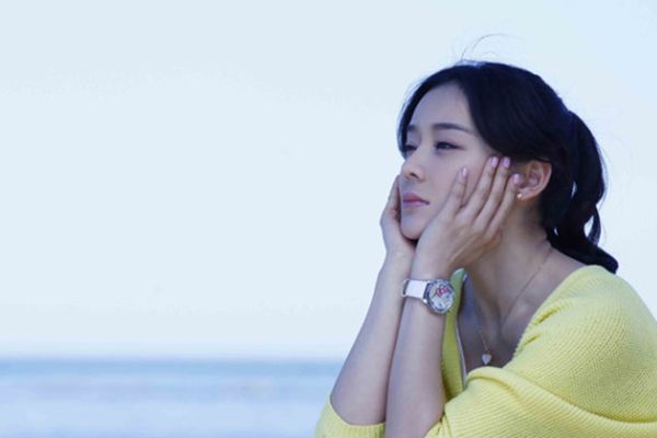 《焕脸》袁姗姗在剧中饰演的是什么角色?演员袁姗姗有哪些作品?