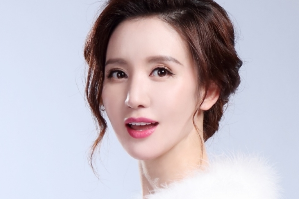 《猎隼》张萌改变形象化身得力助手叶欣妍?张萌个人资料简介?