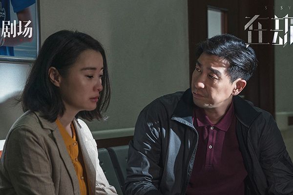 《在劫难逃》主要讲述什么剧情?赵彬彬扮演者鹿晗还有哪些作品?