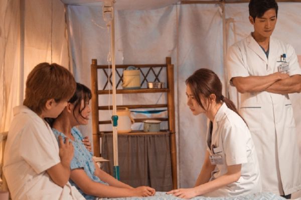 电视剧《一起深呼吸》戚薇扮演妇科医生周悦?演员戚薇个人资料?