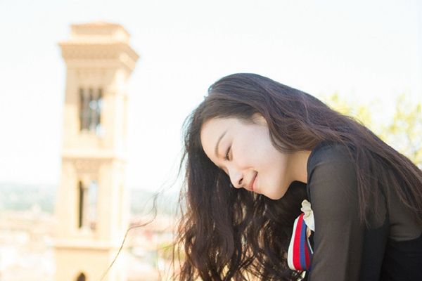 刘诗诗主演电视剧《流金岁月》讲了什么剧情?袁泉和陈道明加盟?