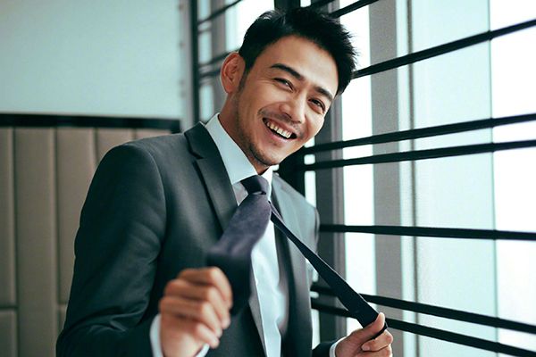 《爱无痕》杨烁为演绎角色疯狂健身?唐孝诚是一个什么样的人物?