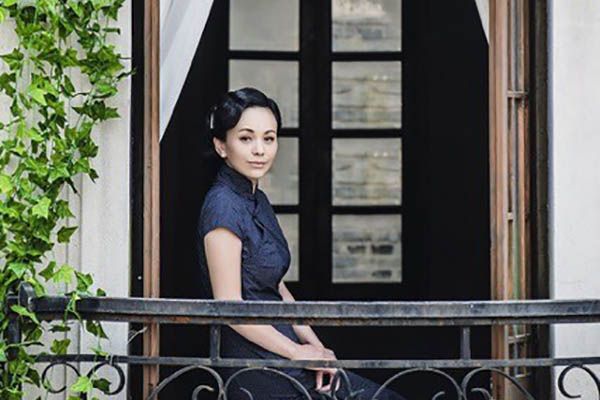 《花开如梦》董洁狂飙演技分饰两角?上演跨时代母女内斗大戏?