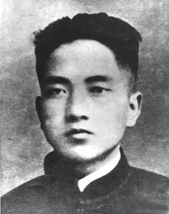 何挺颖